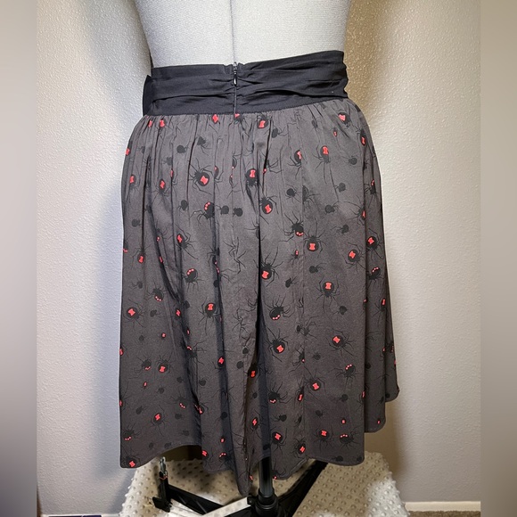 Sourpuss Black Widow Spider Swing Skirt size XL - Picture 5 of 10